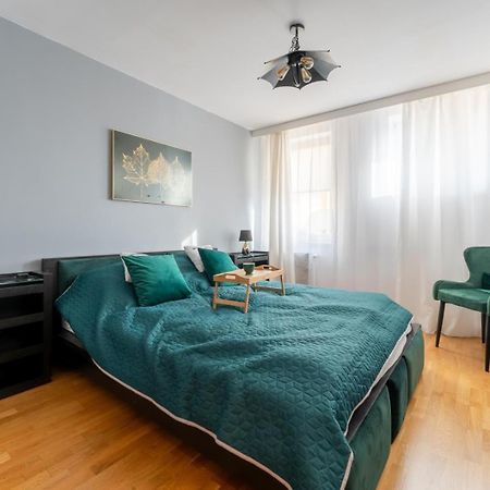 Apartament Ratuszlove - 2 Osobne Sypialnie, Z Widokiem Na Ratusz - By Spaceapart Єленя-Ґура Екстер'єр фото