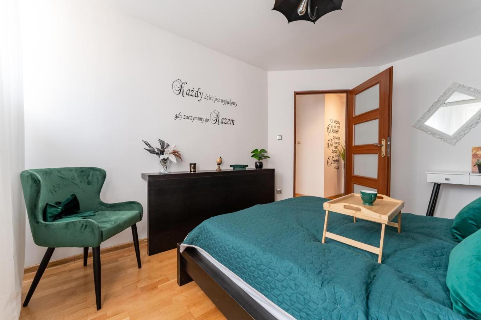 Apartament Ratuszlove - 2 Osobne Sypialnie, Z Widokiem Na Ratusz - By Spaceapart Єленя-Ґура Екстер'єр фото
