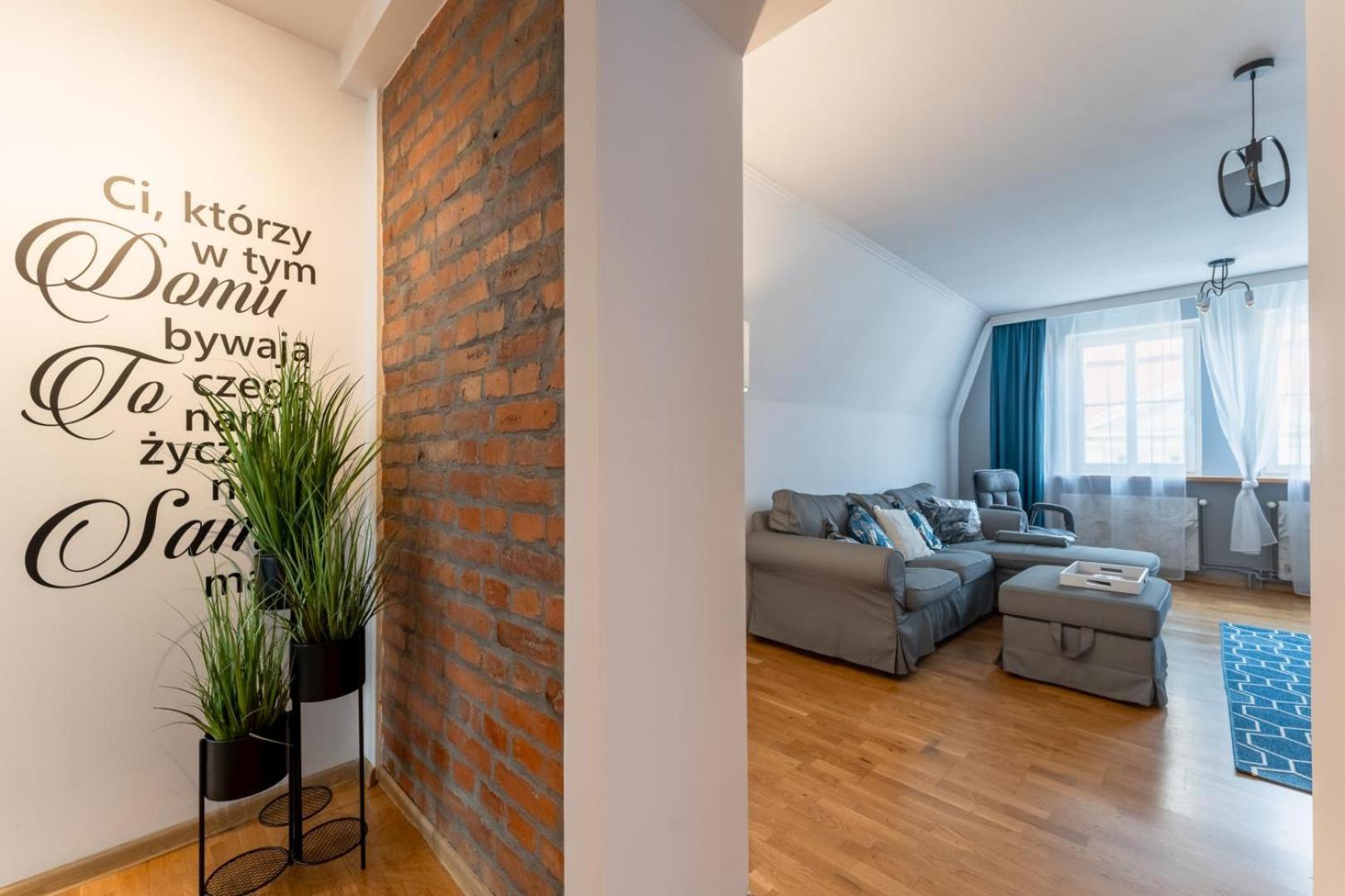 Apartament Ratuszlove - 2 Osobne Sypialnie, Z Widokiem Na Ratusz - By Spaceapart Єленя-Ґура Екстер'єр фото